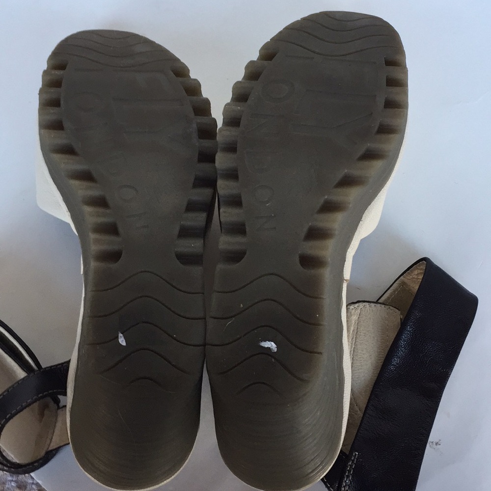 Fly London sandals Yula Leather Wedge - Picture 5 of 12